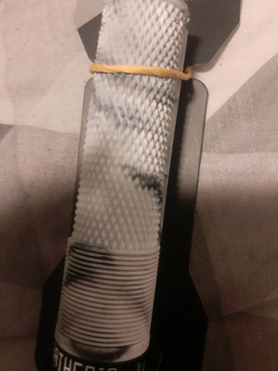 Bike grips new - Image 4