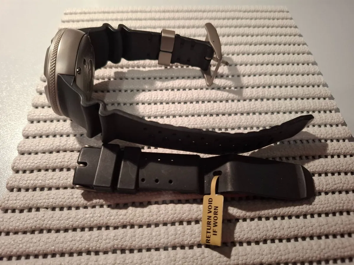 Citizen Bj8040-01e Titanium "ecozilla" Very Rare - Image 3