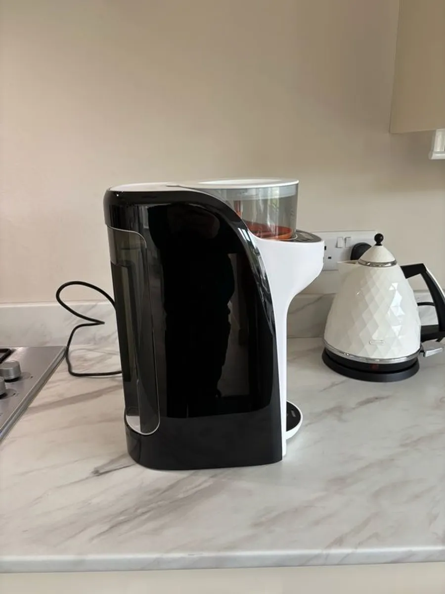 baby Brezza bottle maker - Image 2
