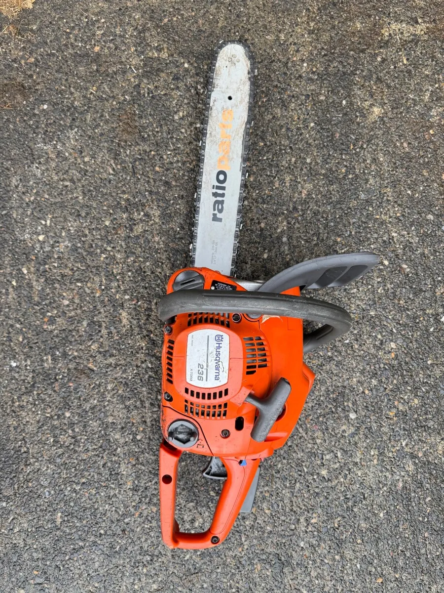 Husqvarna 236 Chainsaw – €50