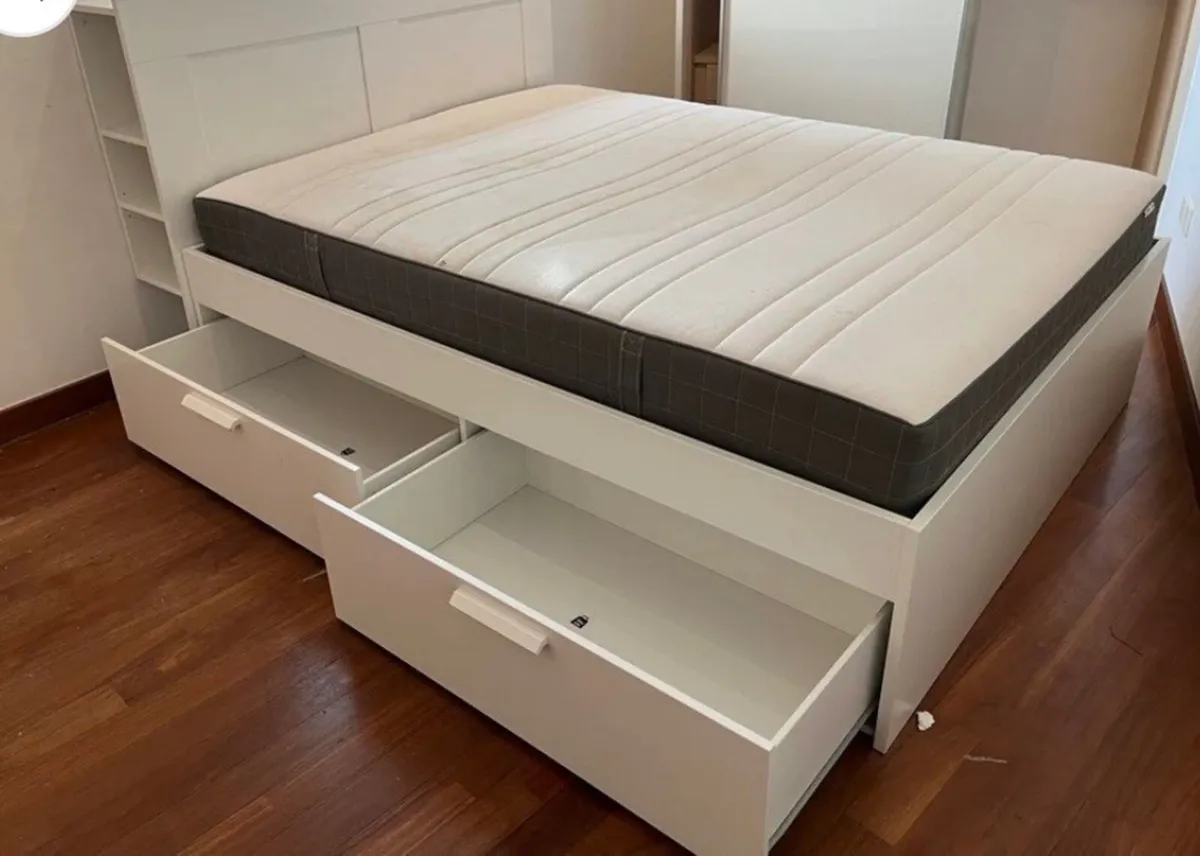 Double Bed - Image 1