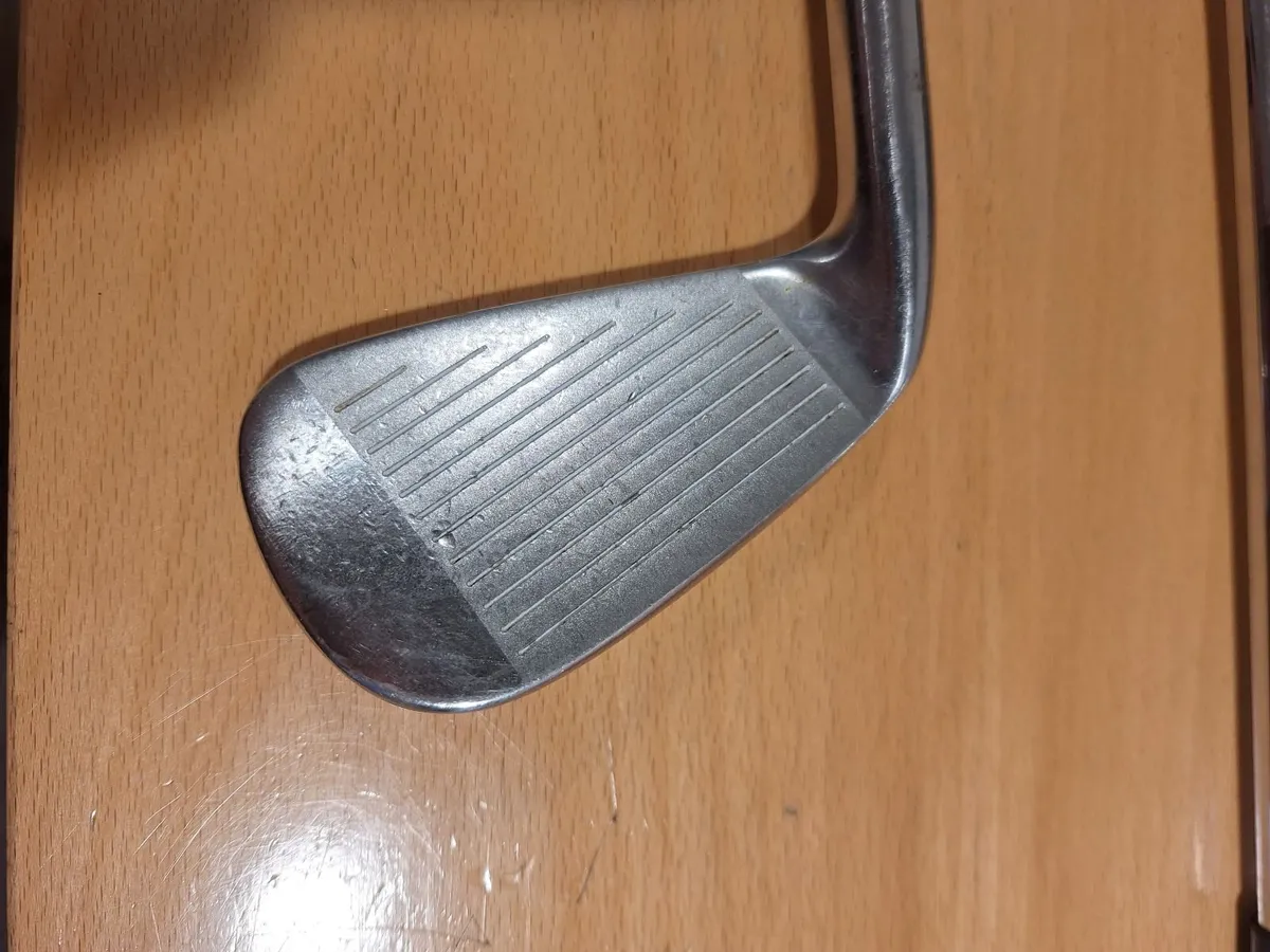 Mizuno irons - Image 4