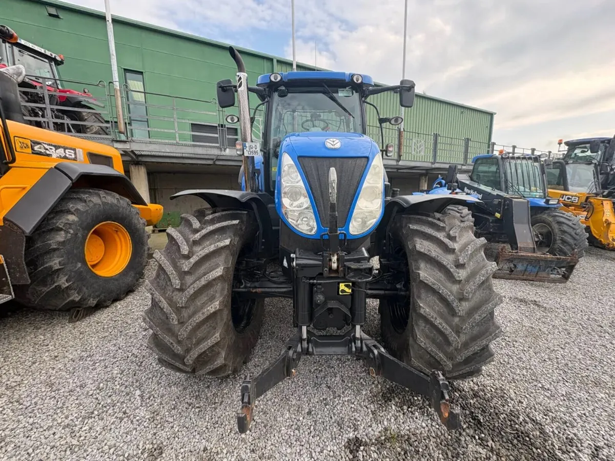 NEW HOLLAND T7.260 - Image 2