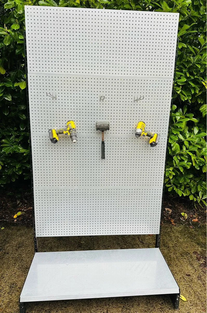 EXTRA LARGE PEGBOARD SHOP DISPLAY STAND - Image 1
