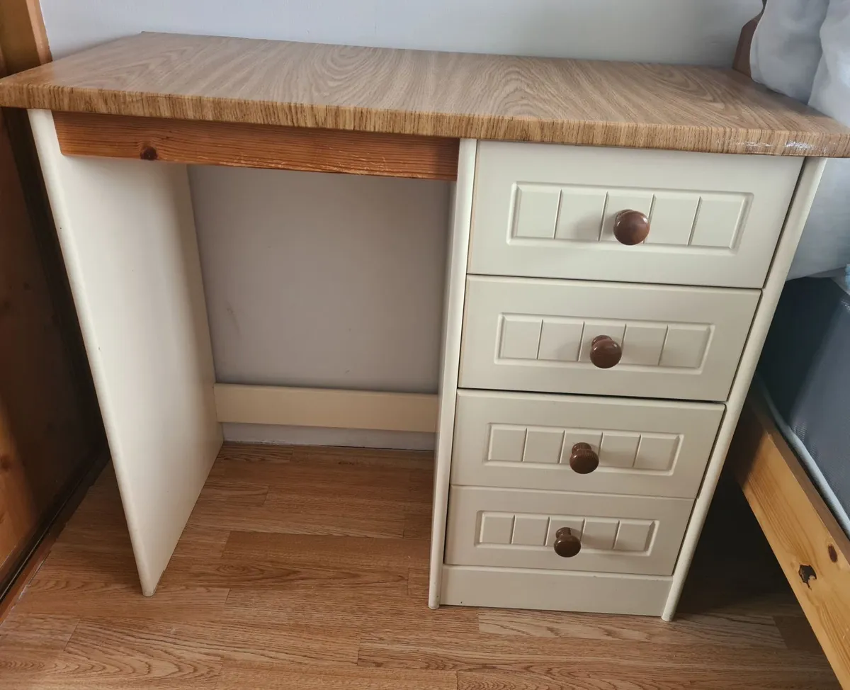 Dressing table-Desk