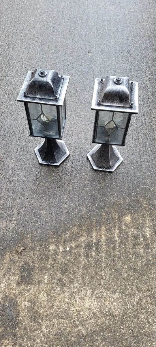 2 × Outdoor Aluminium Pillar Lights – €20