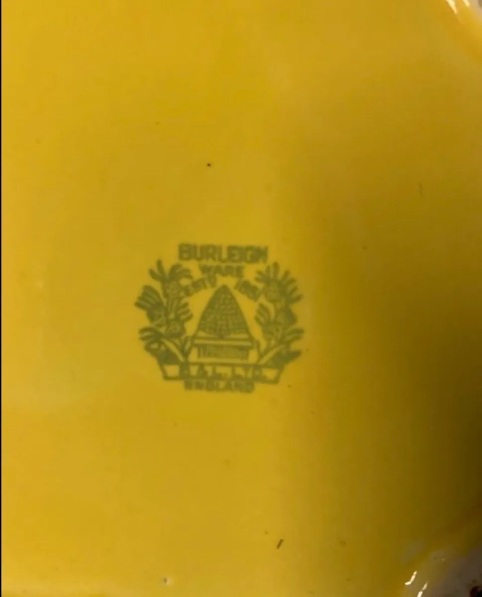 Perfect for Easter - 1930s Jug - Image 4