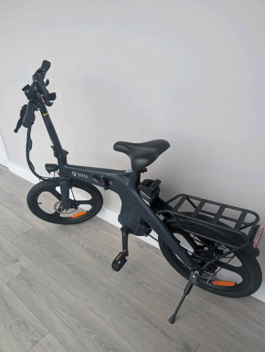 DYU T1 Folding Electric Bike – Never Used - Image 3