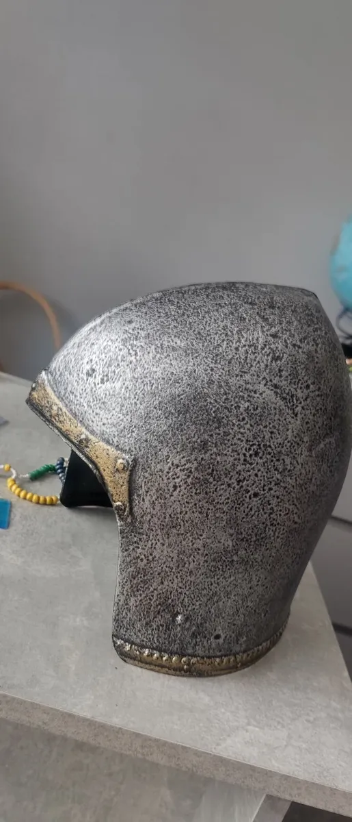 spielzeugmanufaktur bascinet helmet new - Image 3