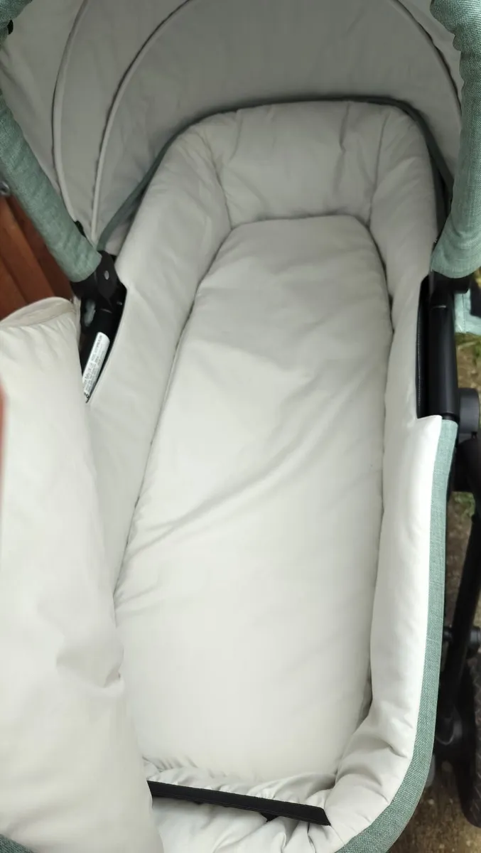 Joie Versatrax buggy - Image 1