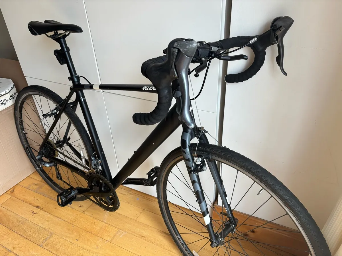 Specialized Tricross Bike 54cm - Image 2