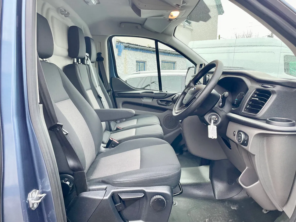 Ford Transit Custom 300L2  2.0TDCI 130PS LWB,2023 - Image 4
