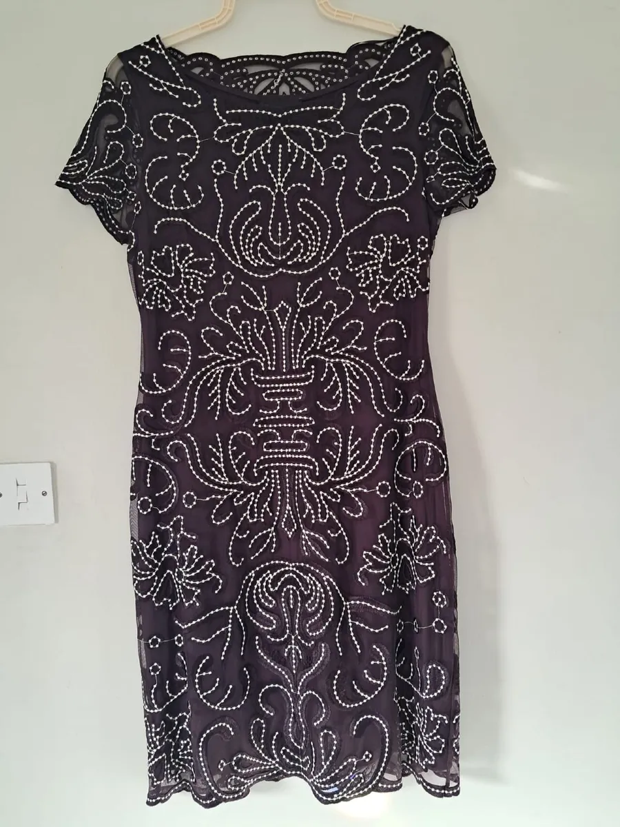 Pretty Phase Eight dress - Image 1