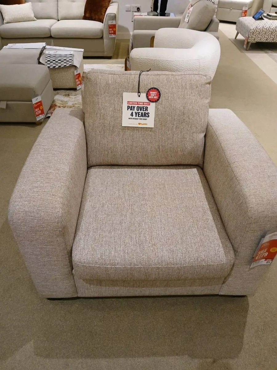 Suite of furniture - Image 3