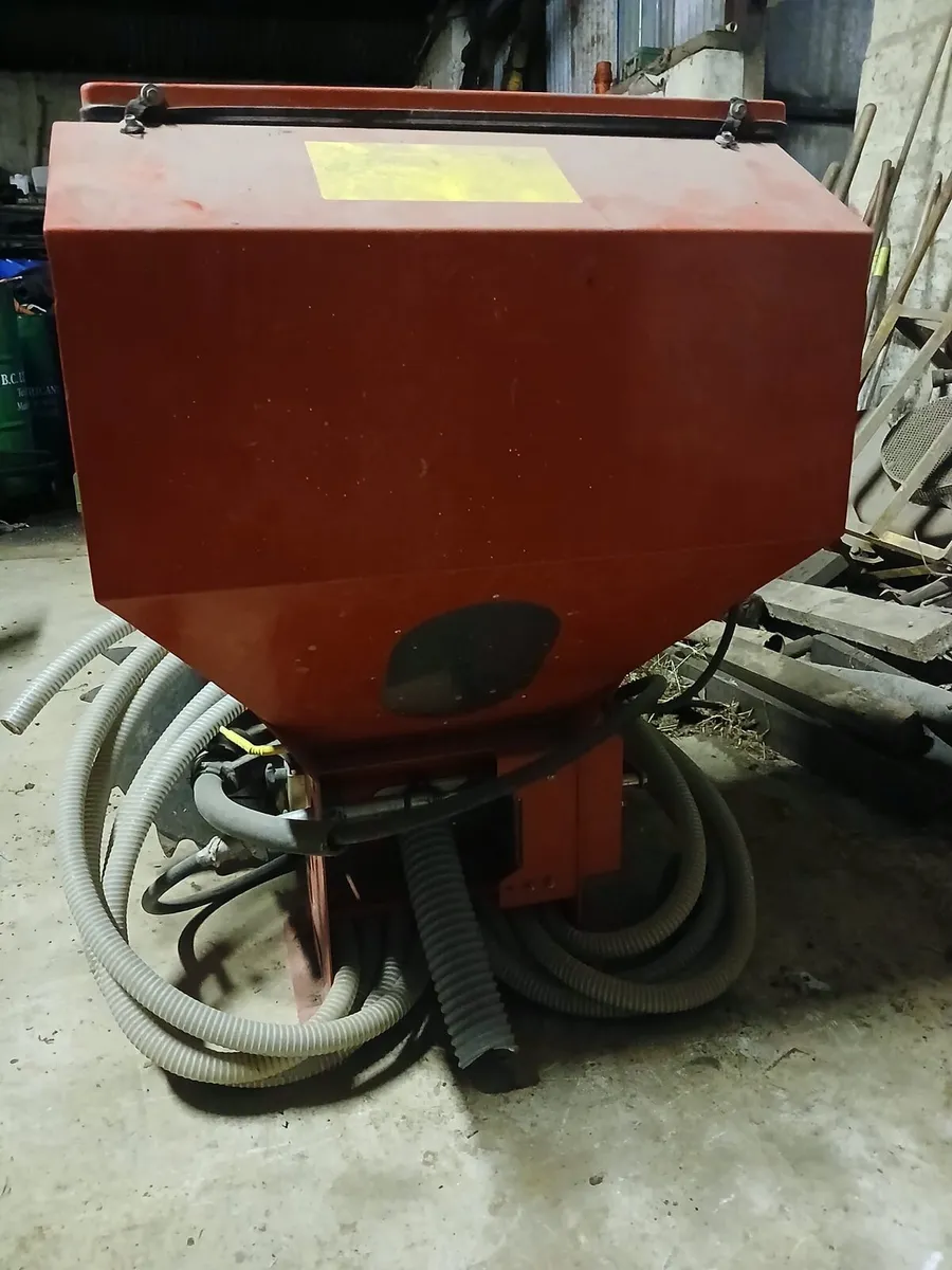 Grass Air Seeder - Image 3