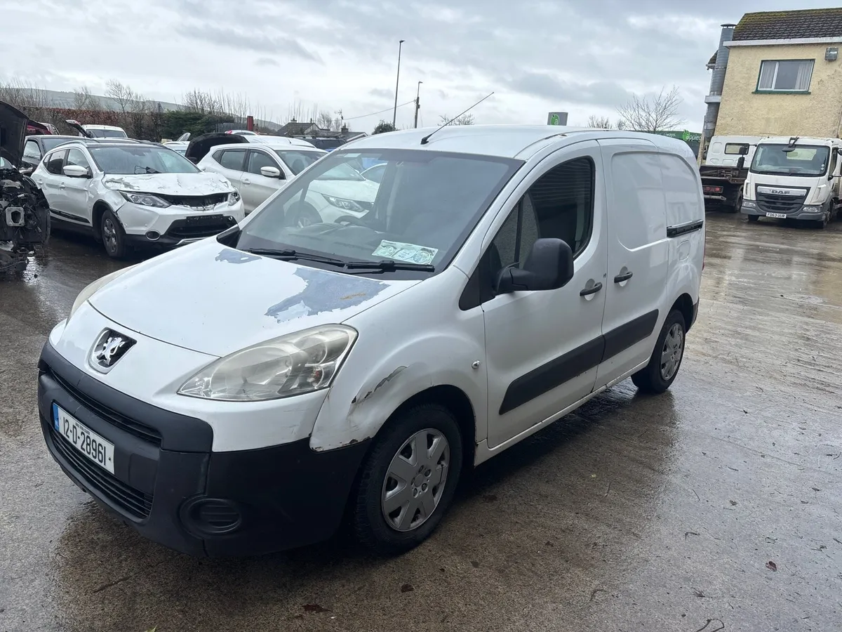 2012 Peugeot partner - Image 2