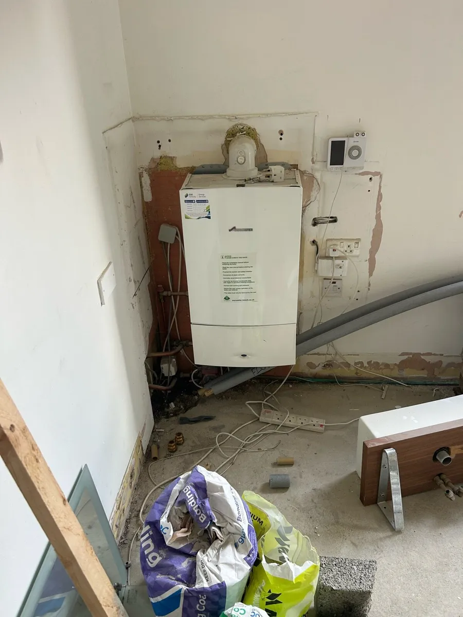 Worcester bosh gas boiler - Image 2