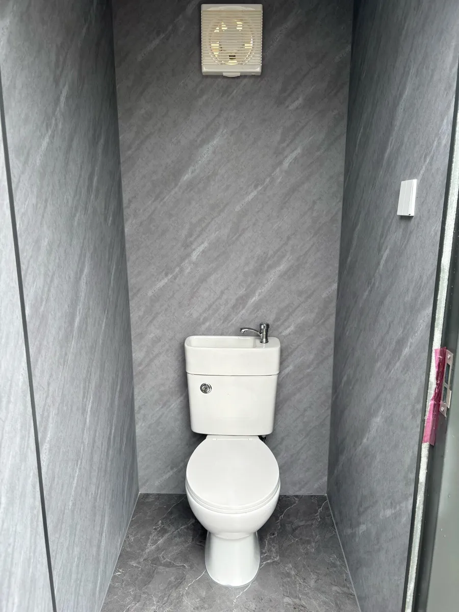 Portable toilet - Image 4