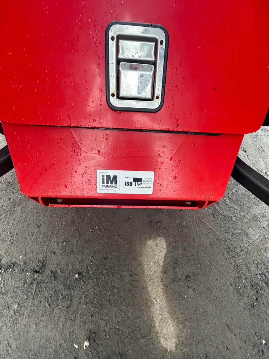 2019 Kverneland 53100 MT butterfly mowers - Image 4