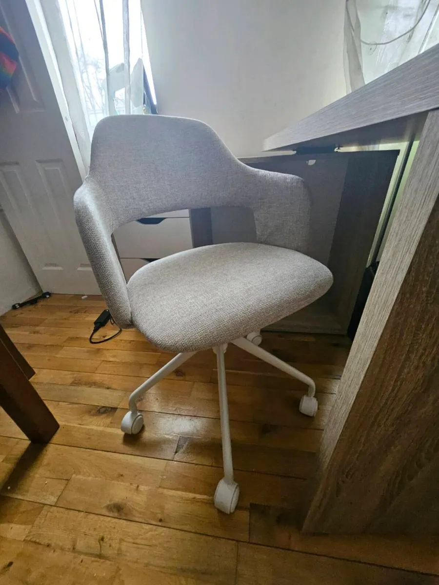 Adjustable desk and chair - Image 2