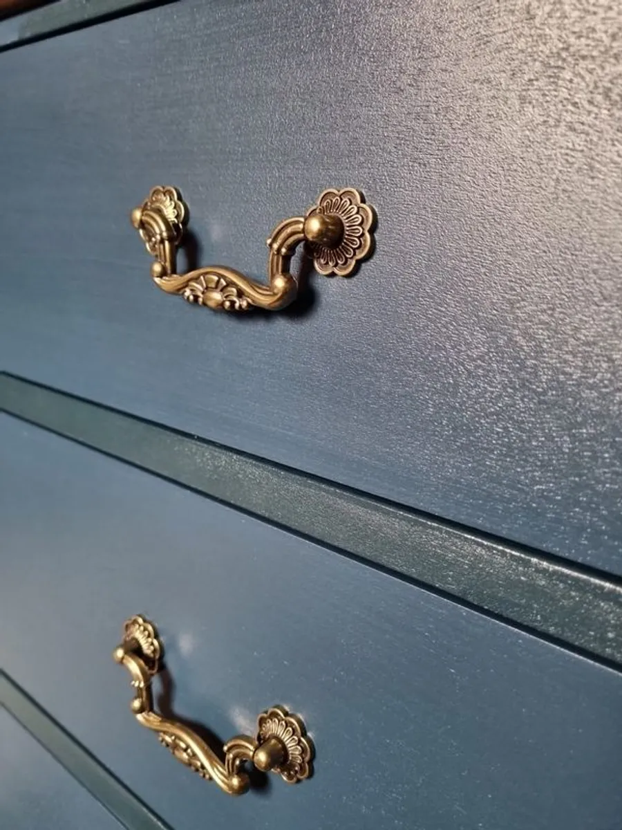 Chest of drawers - Image 3