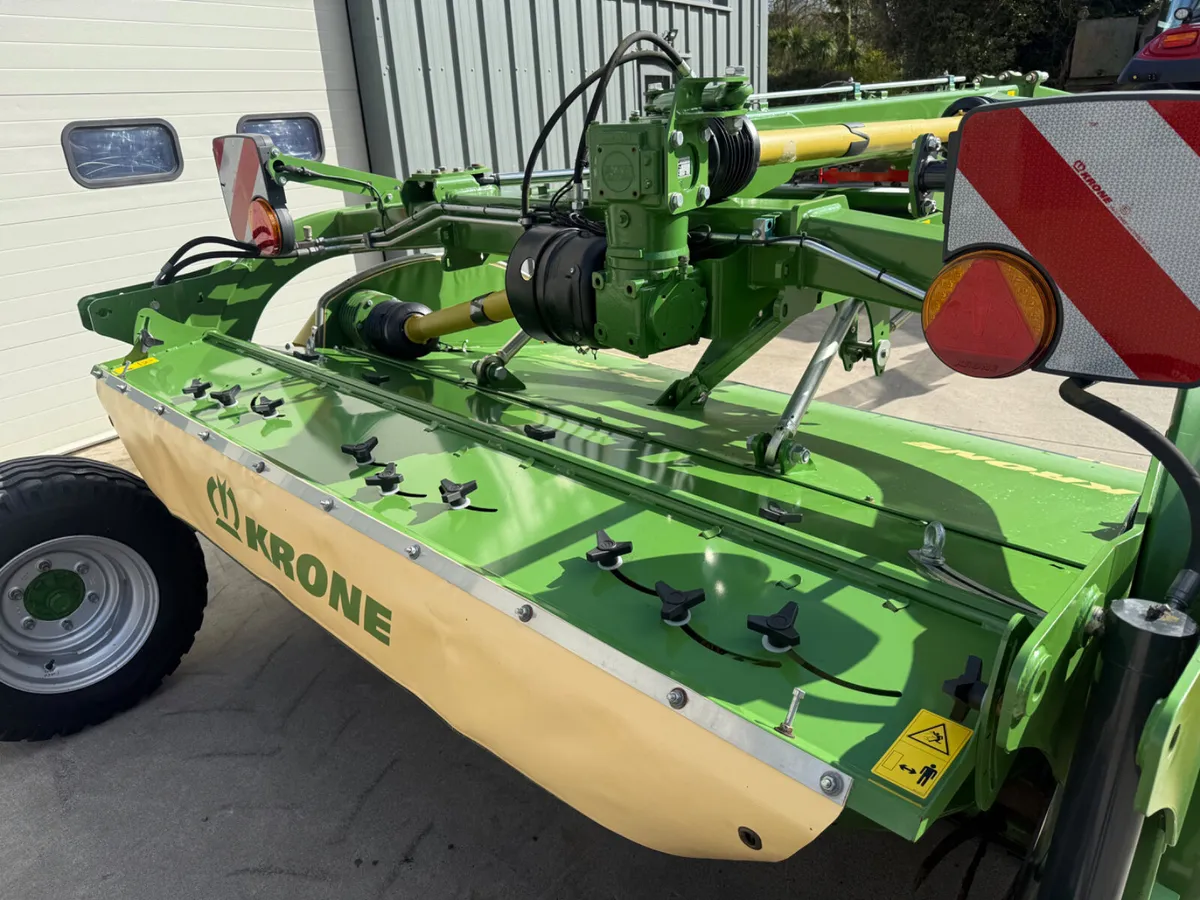 Krone TC320CV Trailed mower - Image 4
