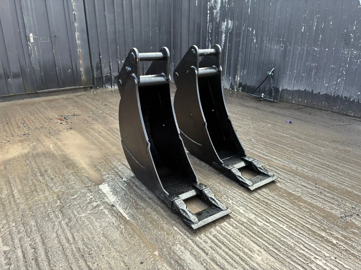 12” Digging Bucket – 65mm Pins - Image 1