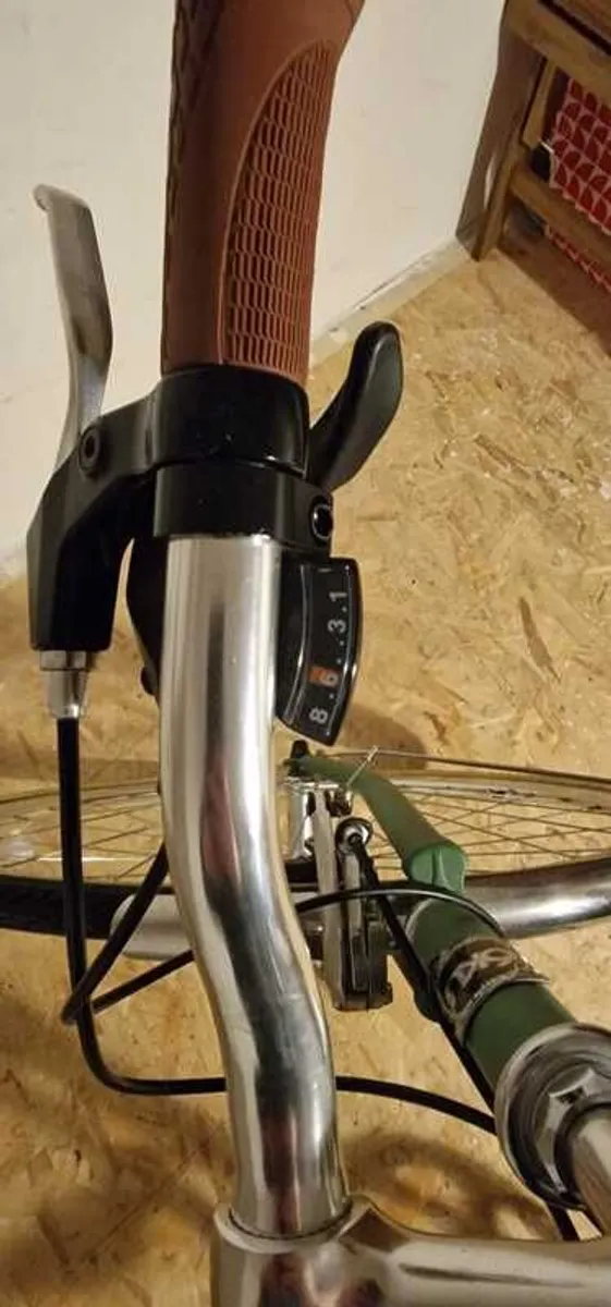 Bicycle: 6ku Odyssey 8spd City Bike - Image 3