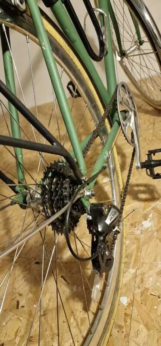 Bicycle: 6ku Odyssey 8spd City Bike - Image 4