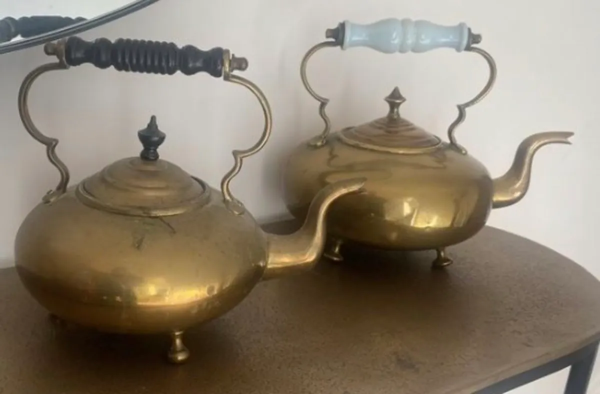 Vintage Brass kettles - Image 4