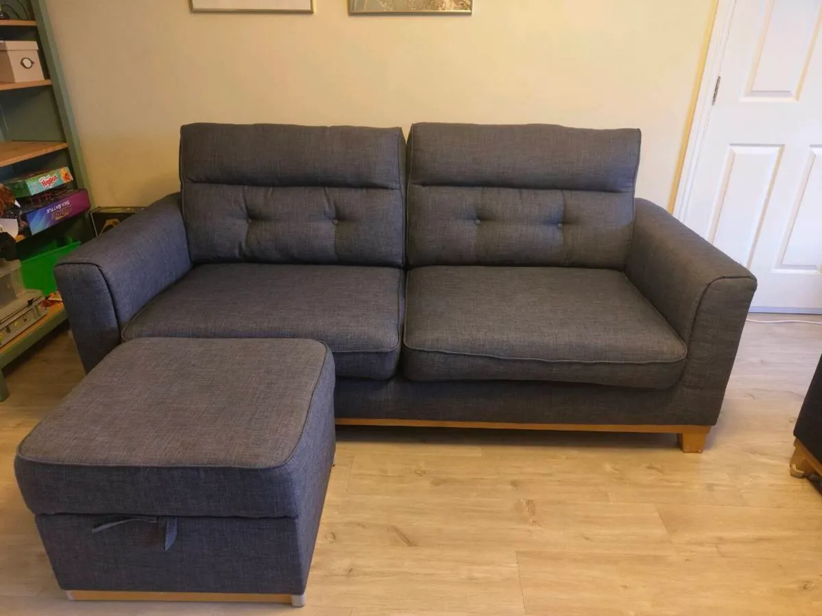 3+1 seater Sofa - Image 1