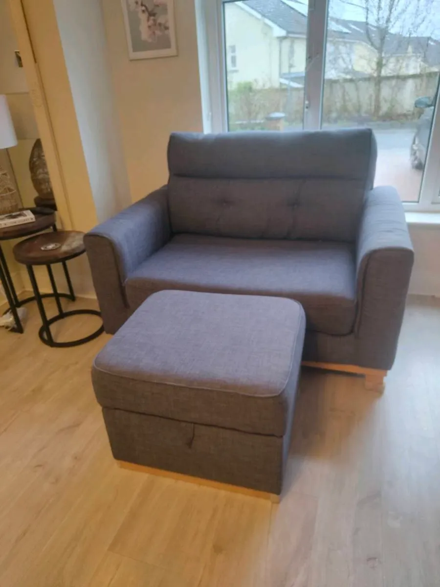 3+1 seater Sofa - Image 4
