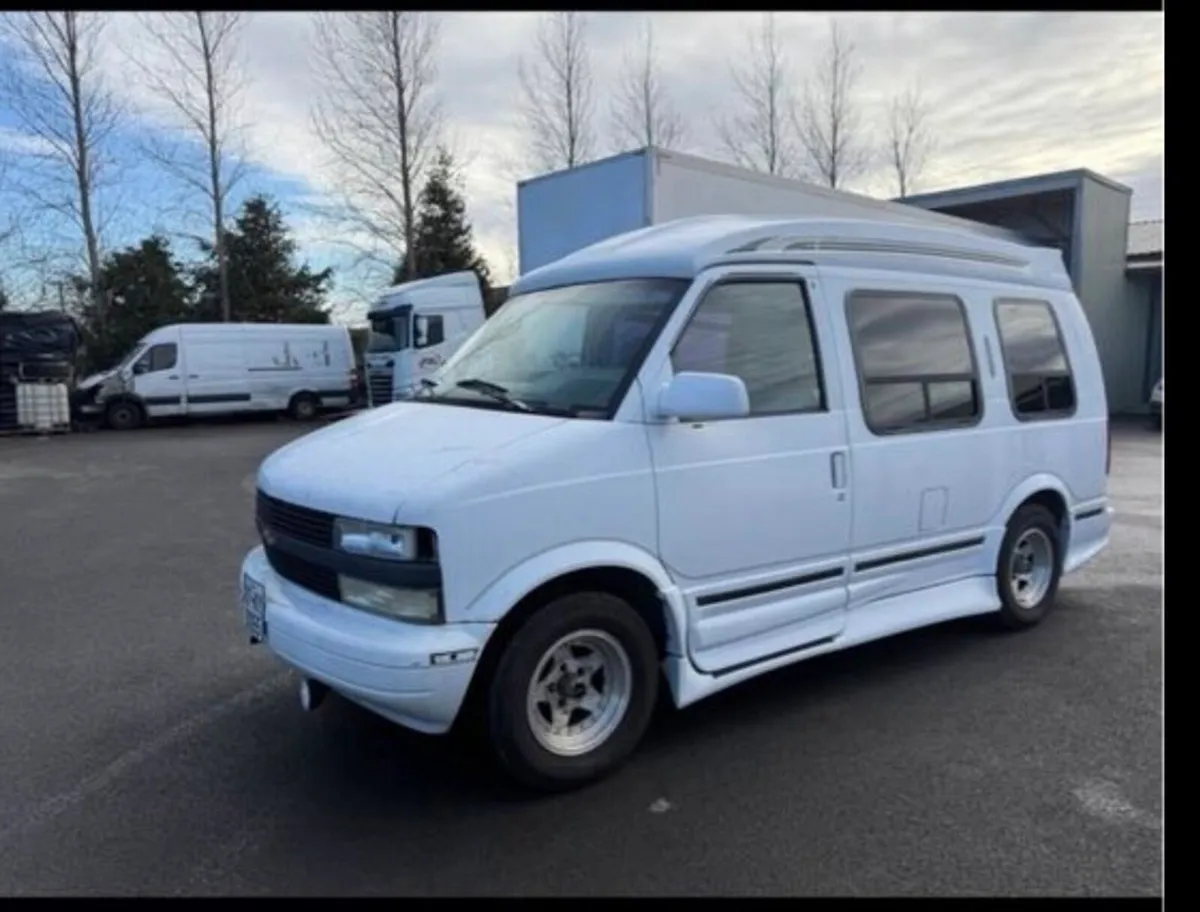 Chevrolet Astro 38k miles, campervan, LHD - Image 3