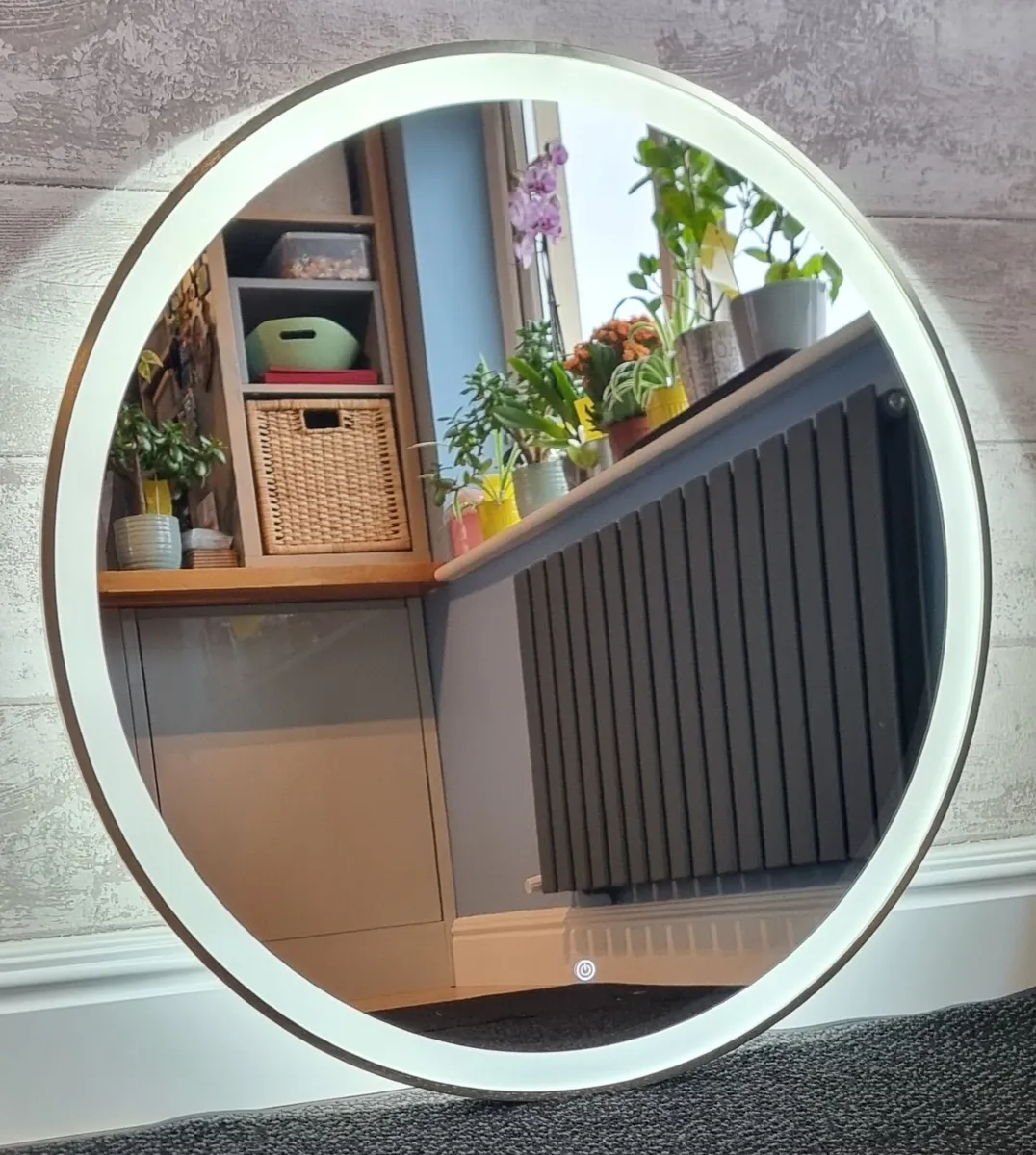 LED Bathroom Mirror Gold Frame 80x80cm - Image 2