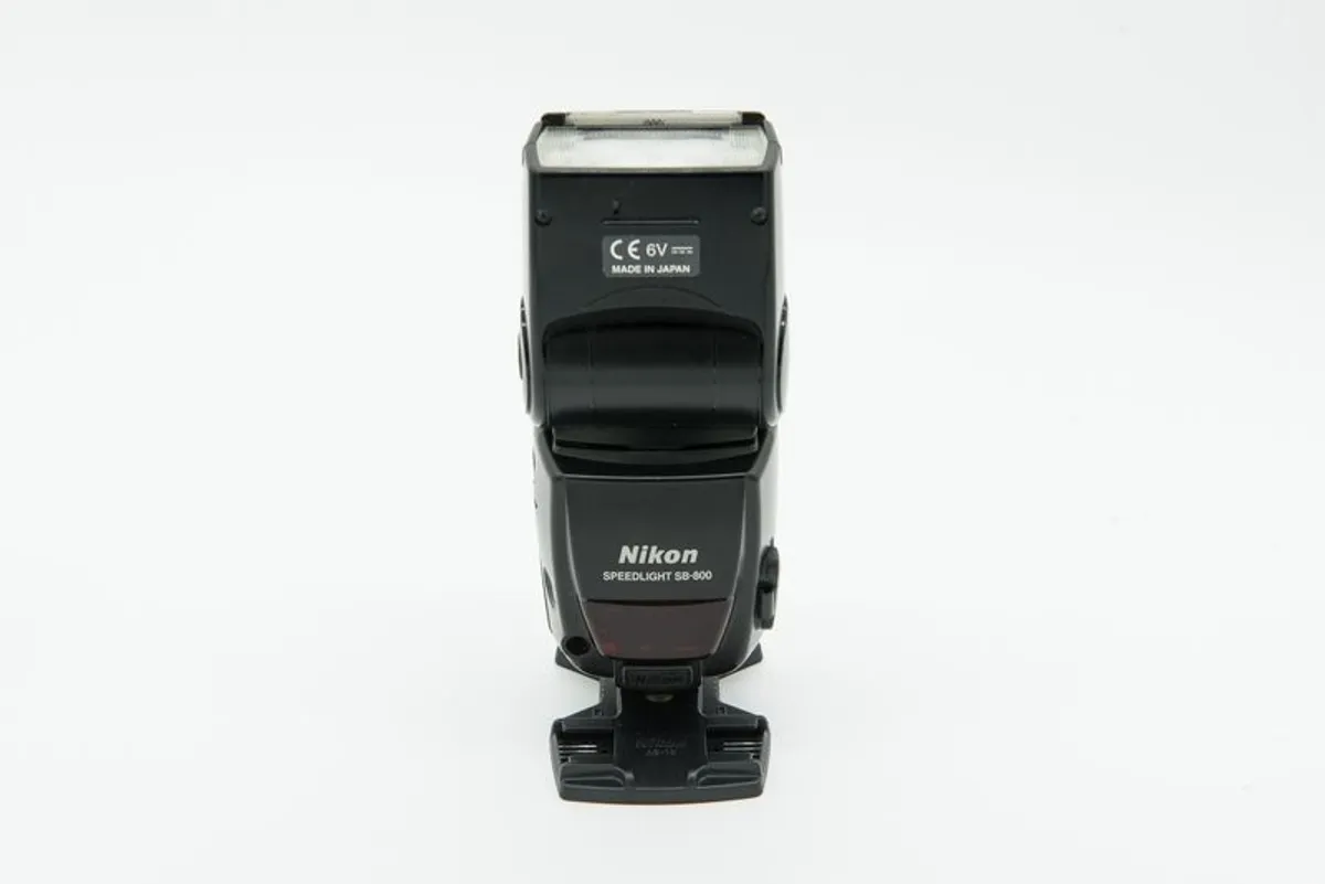 Nikon Speedlite SB-800 - Image 1