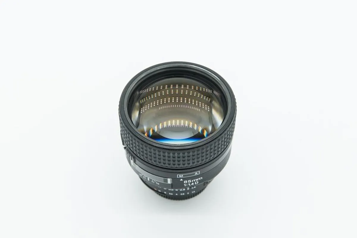 Nikon 85mm AF Nikkor 1.4 Lens - Image 4