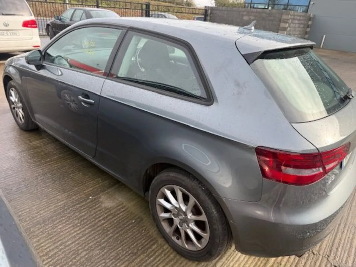2014 AUDI A3 - Image 2