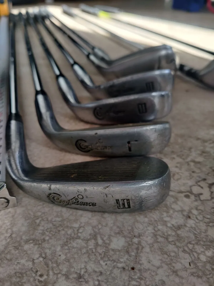 Left Handed Golf Clubs - Image 1