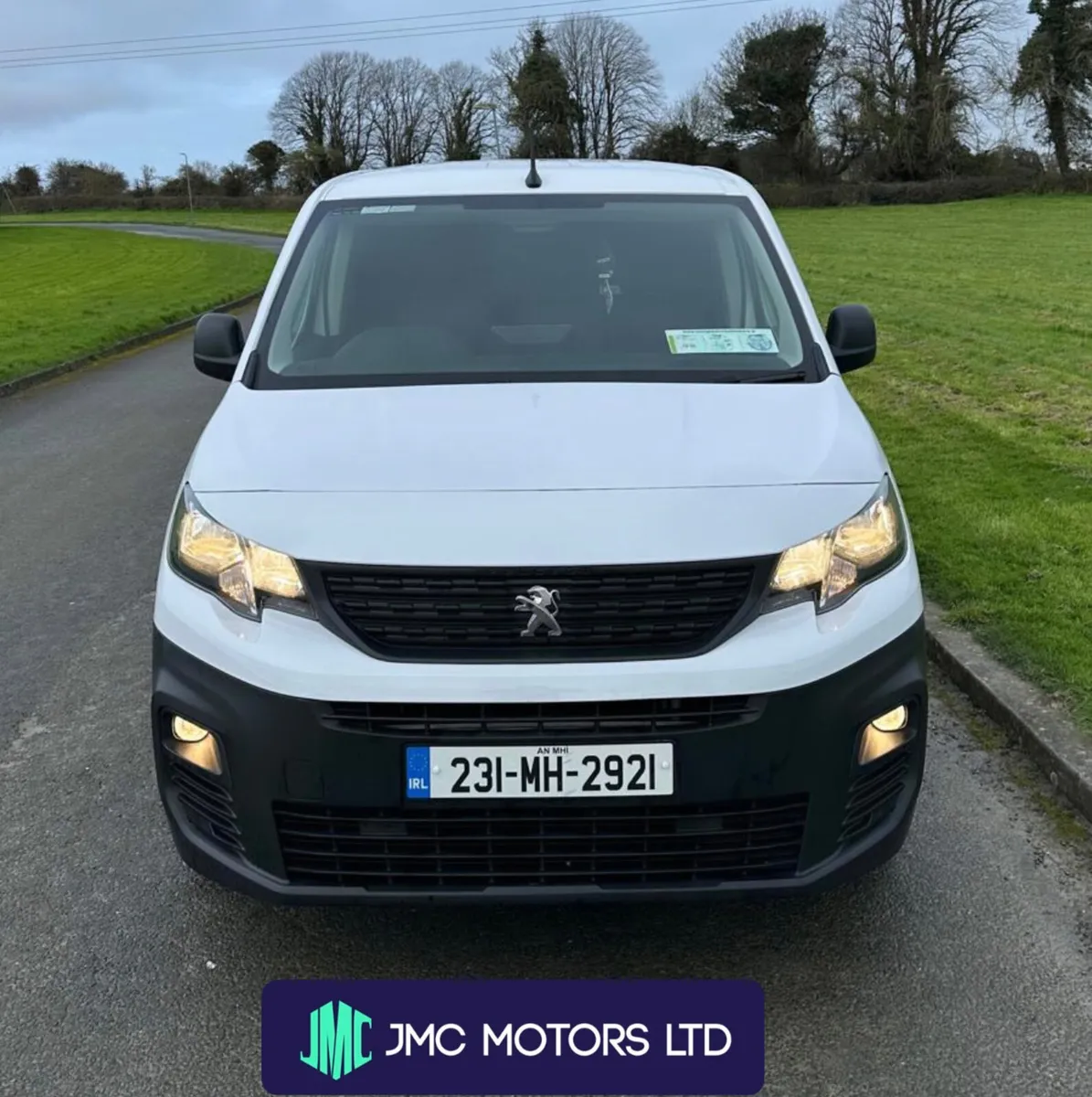 Peugeot Partner 2023 Twin Sliding Doors - Image 3