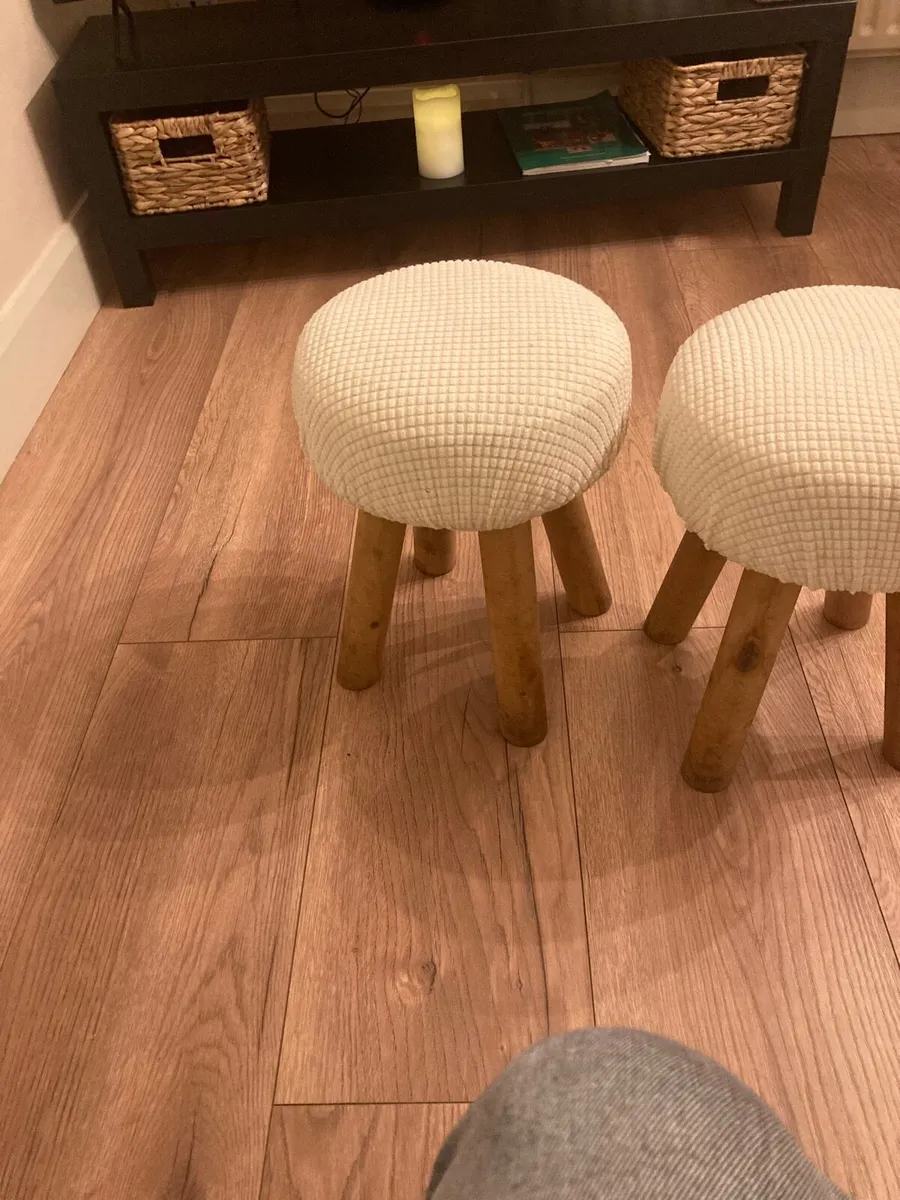 2 foot stools perfect condition - Image 2