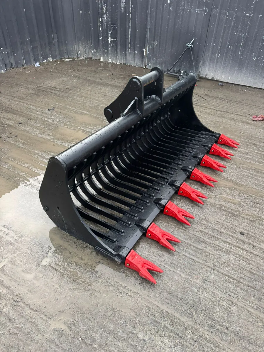 6ft Skeleton / Riddle Bucket – 65mm Pins - Image 1