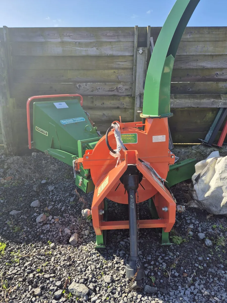 Wood Chipper - Image 1