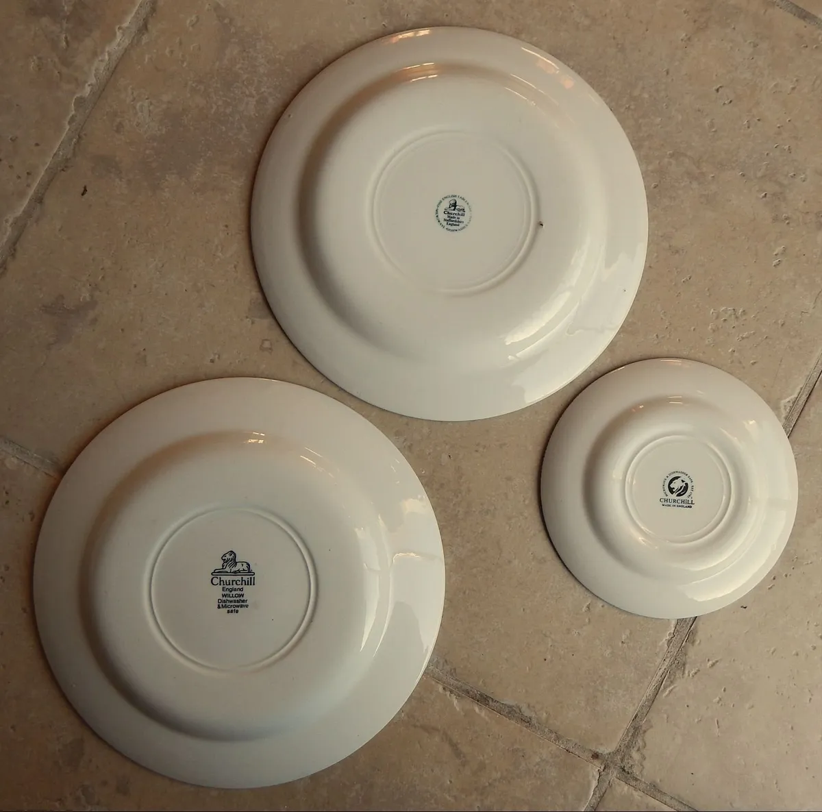 Selection of Churchill Pottery Blue & White Plates - Image 2