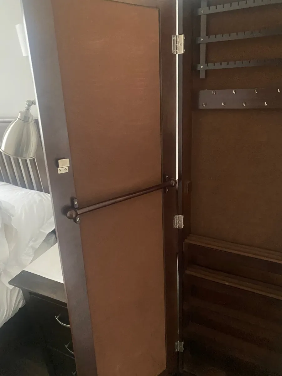 Standing Jewellery Box Mirror - Image 3