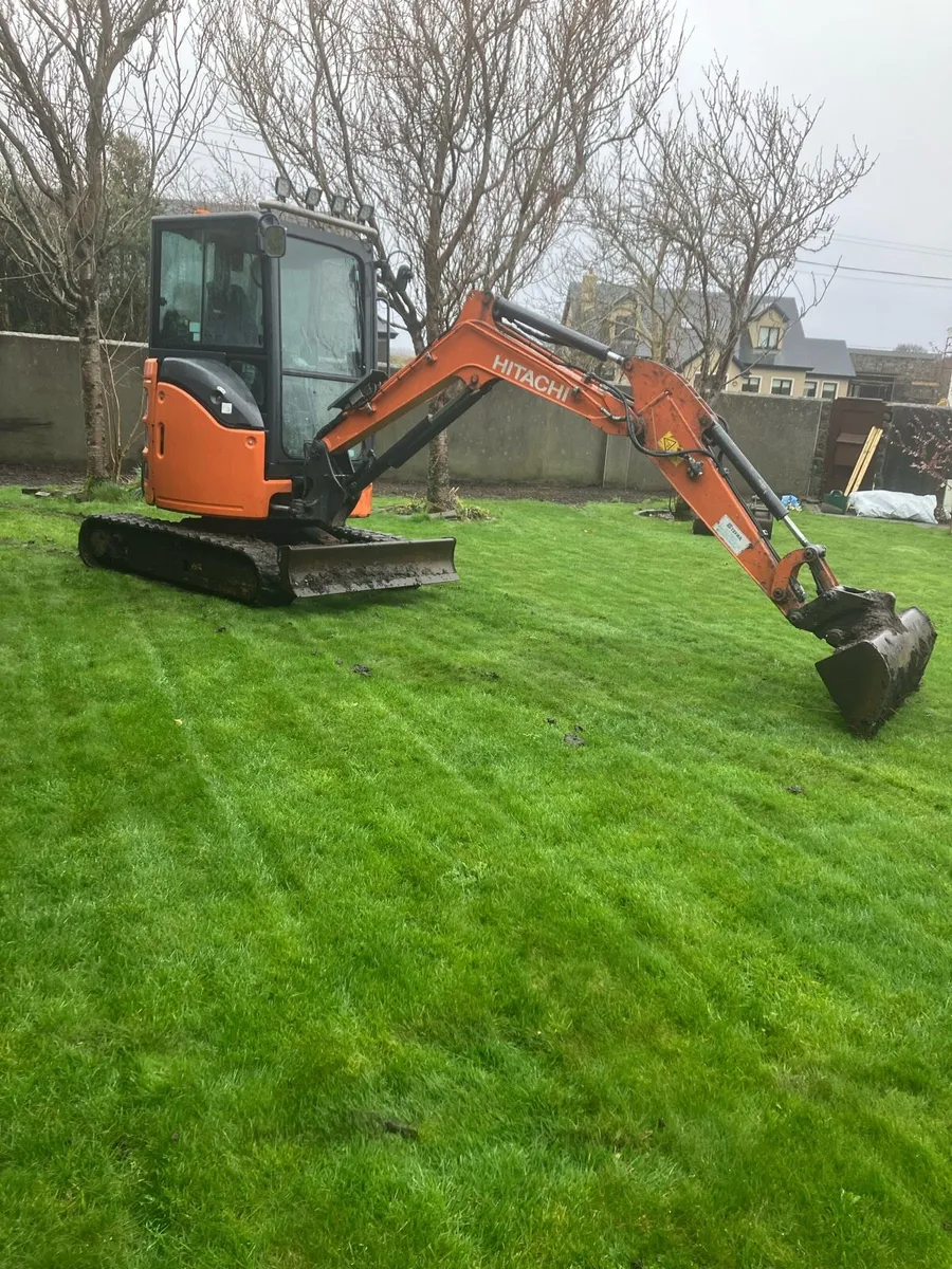 Hitachi 26u mini digger for sale - Image 1