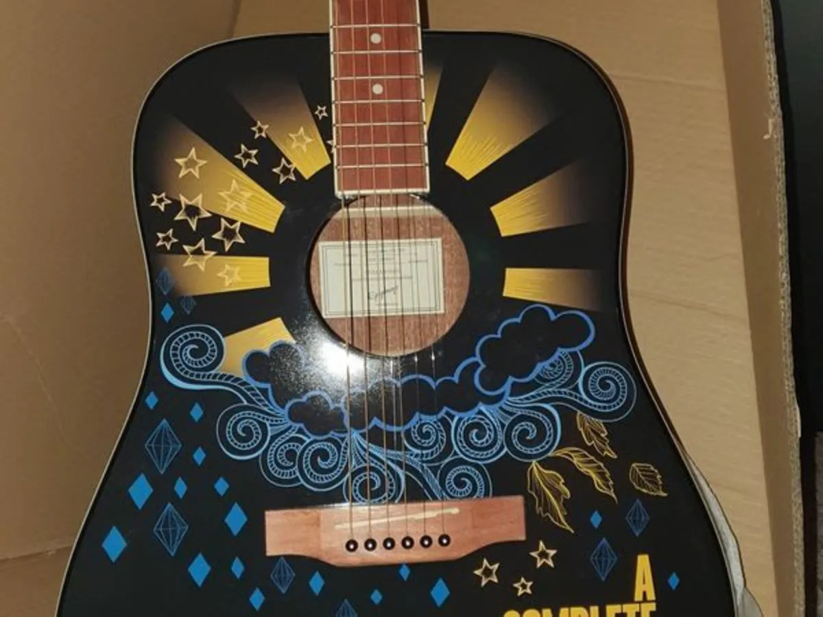 Electric Acoustic Guitar. Epiphone - Image 2