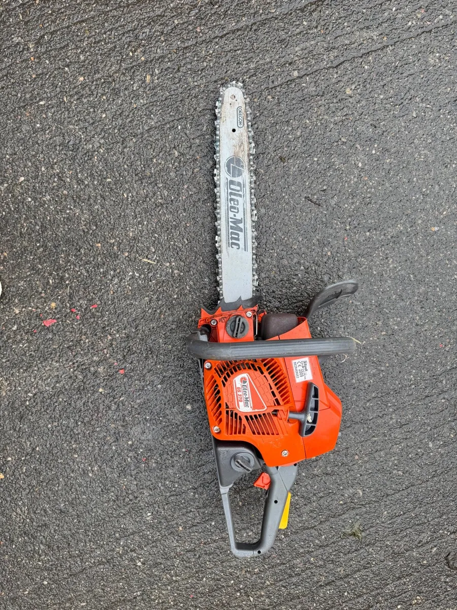 Oleo-Mac Petrol Chainsaw – €50 Not running