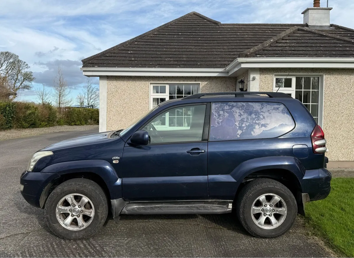 Toyota landcruiser - Image 4