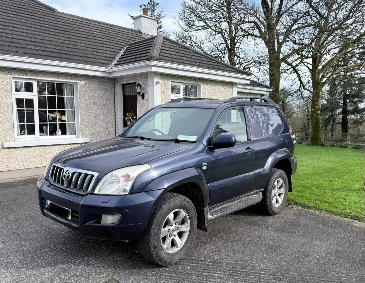 Toyota landcruiser - Image 1