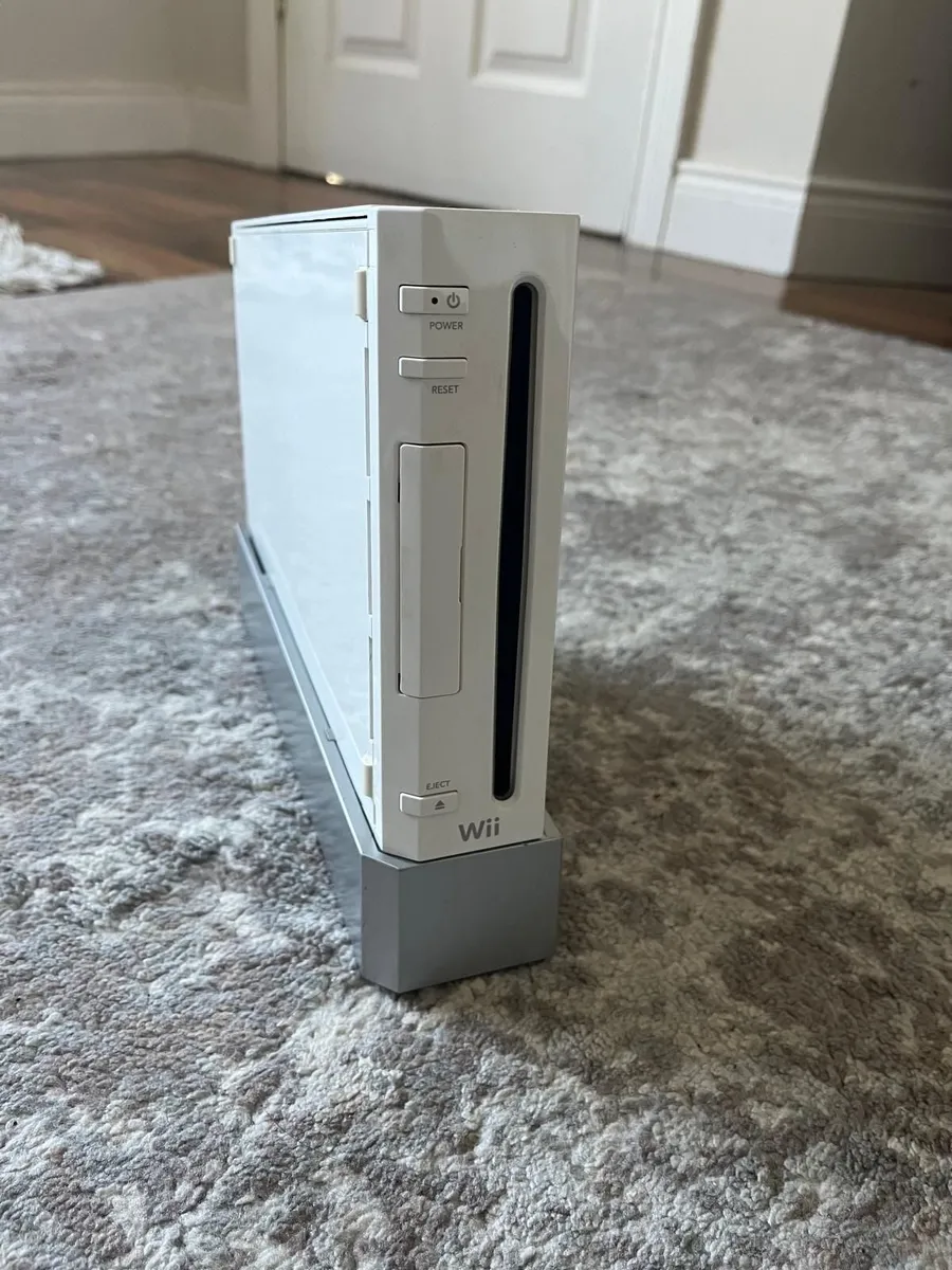 Nintendo Wii Console Bundle – Working – Many Acces - Image 4